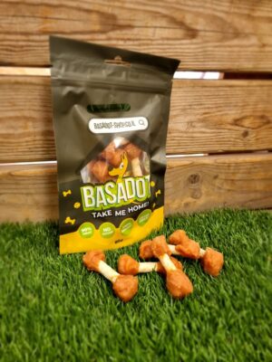 חטיף משקולות עוף על עור מגולגל